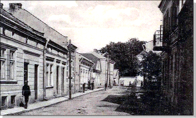 Ulica Wesoła w Leżajsku przed II Wojną Światową, obecnie Żwirki i Wigury